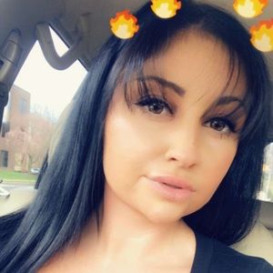 Meet your Posher, Kylee